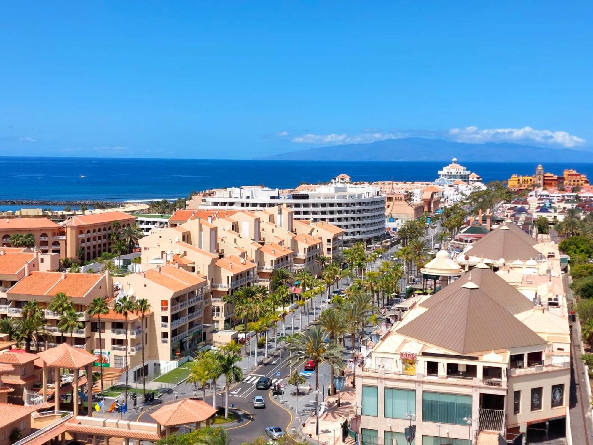 Frontal Ocean View Torres Del Sol Apartment Los Cristianos  Exterior photo